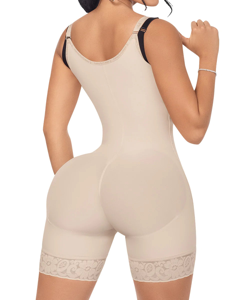 Faja Mediana Compresión, Primera Etapa, con Tirantes y Broche Central (Ref. C-002)